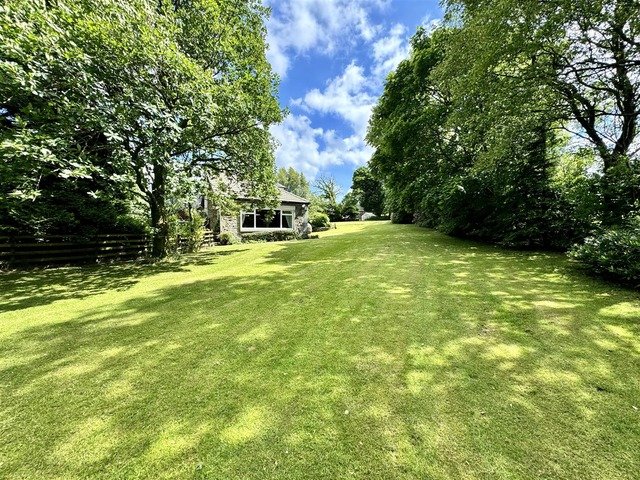 High Kype Road, Strathaven